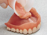 Reline and repair dentures